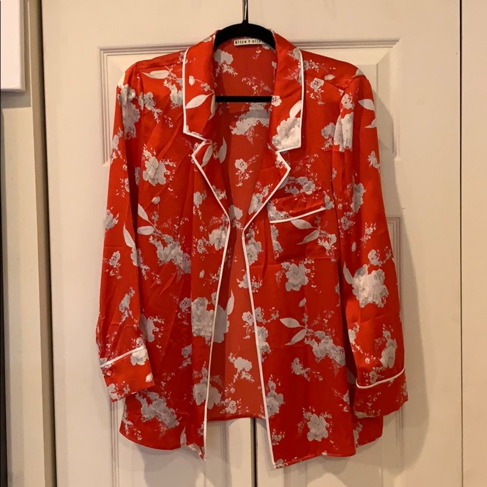 Alice and Olivia Keir Pajama Silk Top Size Medium
